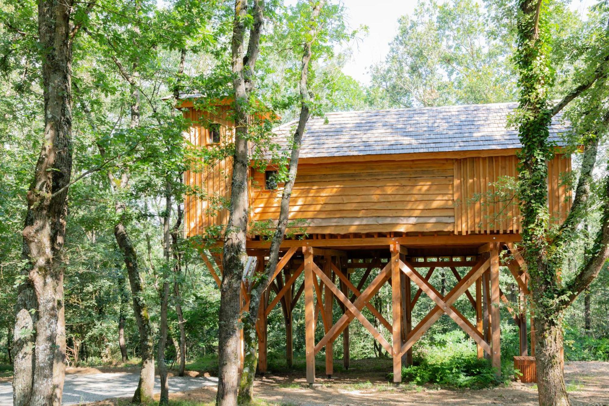 Dolce Et Cabane Berat Exterior foto